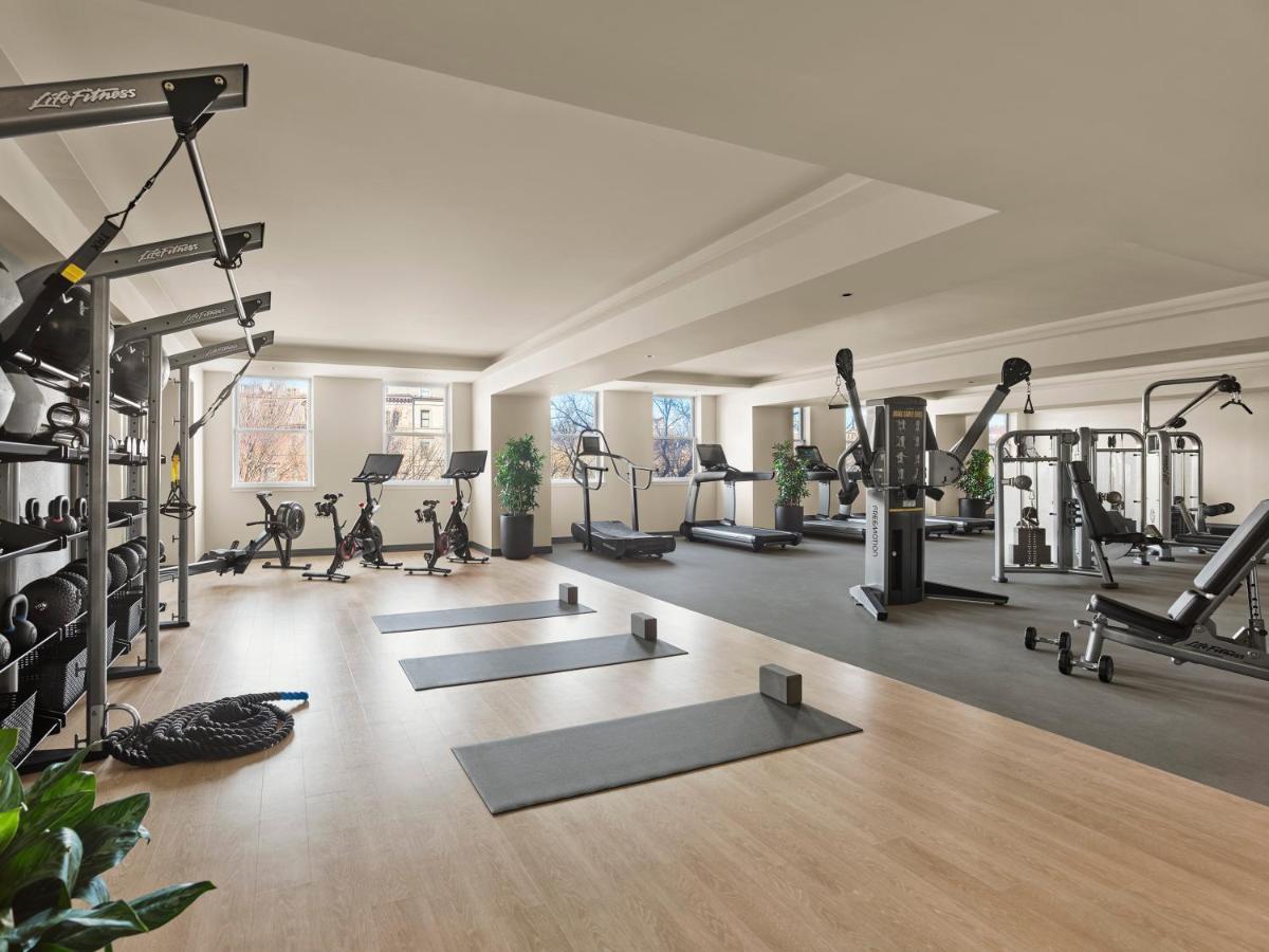 Hotel The Newbury Boston Exterior foto The gym at the 2012 Olympic Village